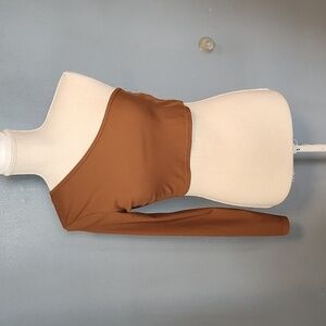 Boohoo one shoulder ribbed material cropped top